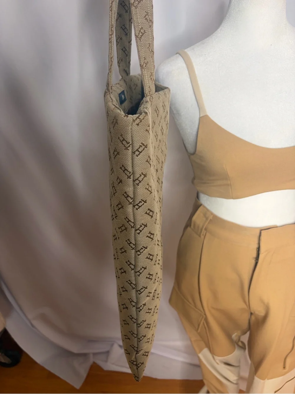 Herno structured canvas